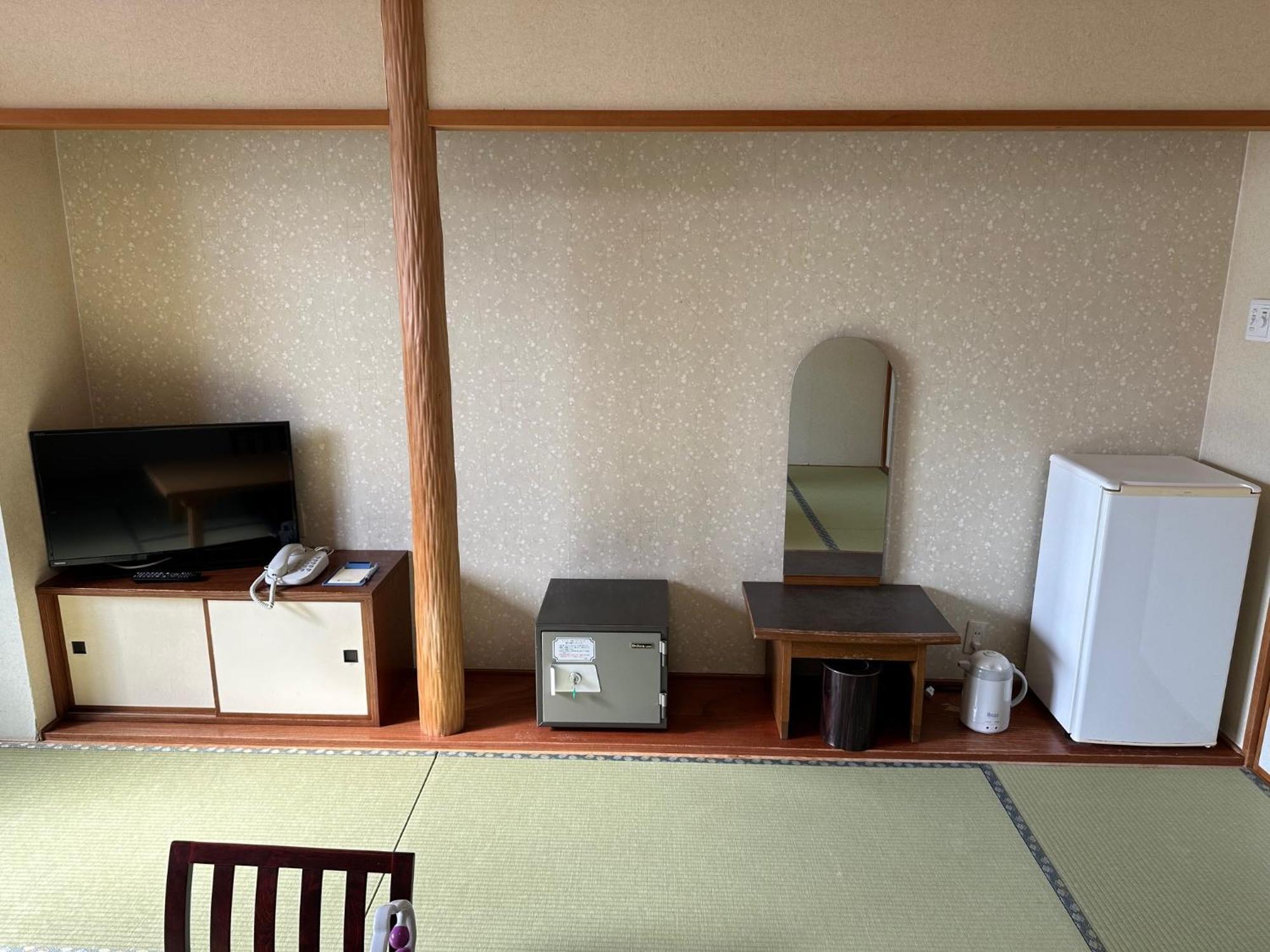 Horoshin Onsen Hotarukan Numata  Екстериор снимка